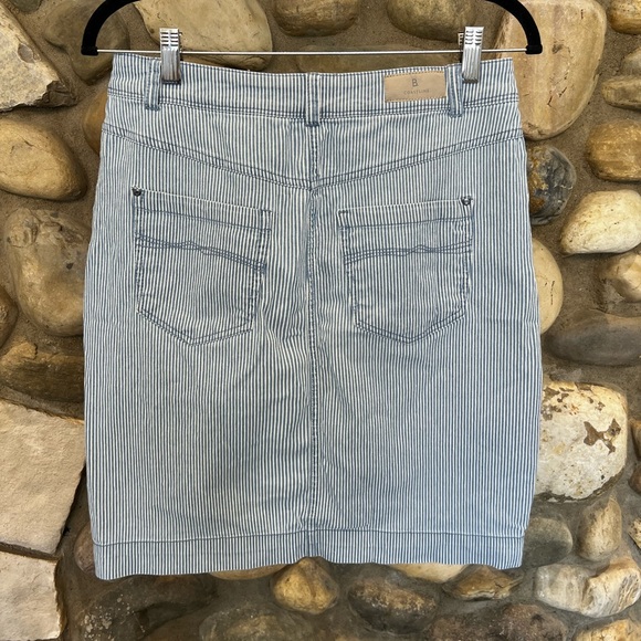 Coastline Striped Cotton Skirt - Picture 4 of 6